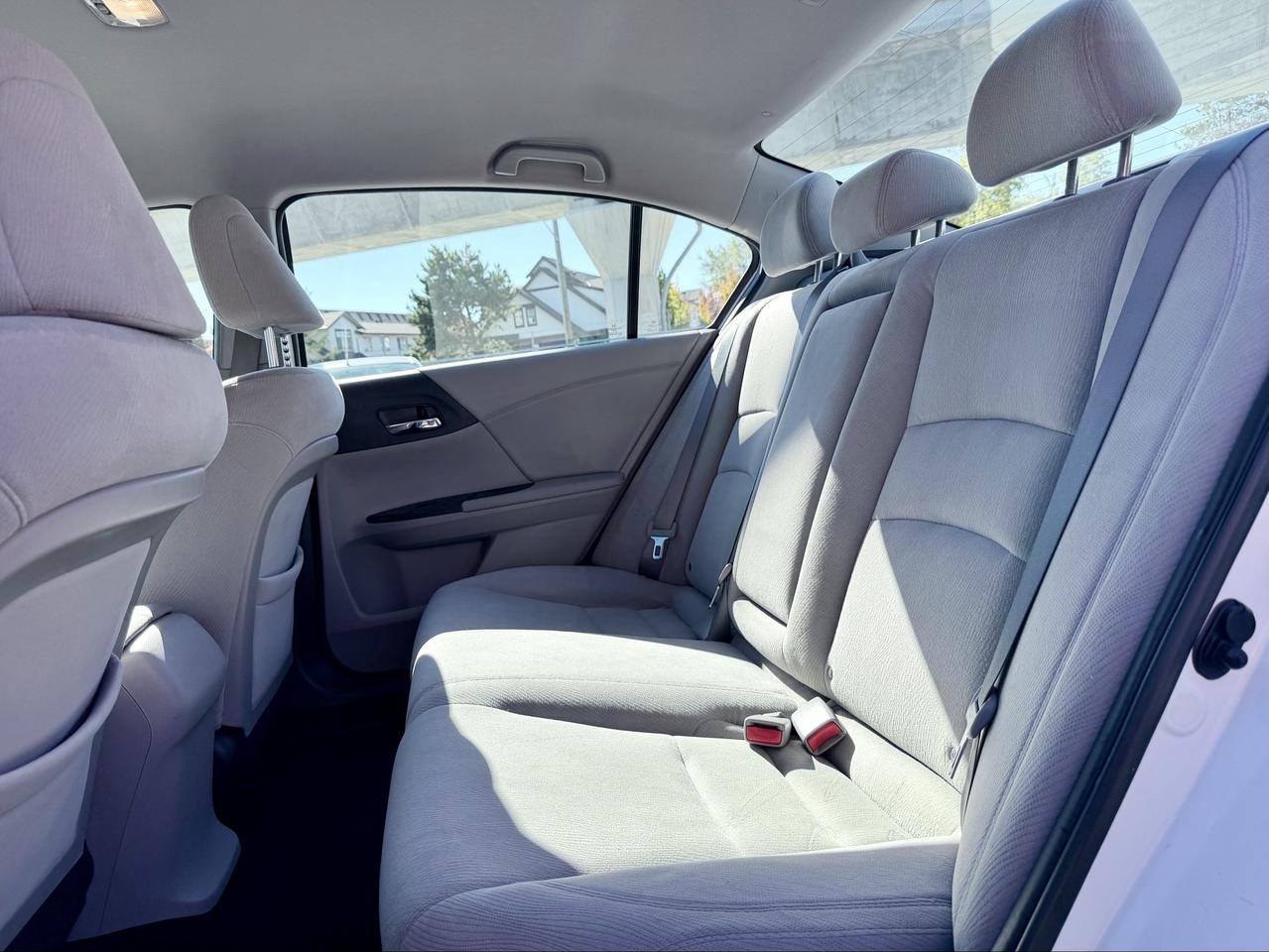 2014 Honda Accord FINANCING AVAILABLE Photo15