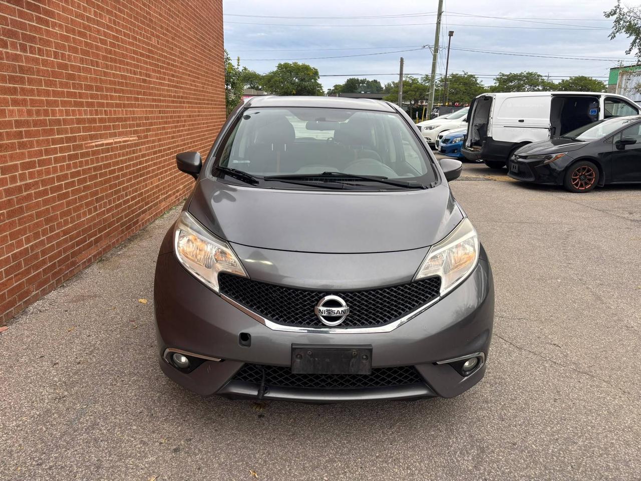 2016 Nissan Versa Note 5DR HB AUTO 1.6 S Photo