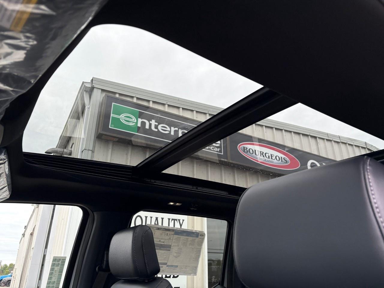 2026 Ford F-150 XLT 4WD SuperCrew 5.5' Box Photo