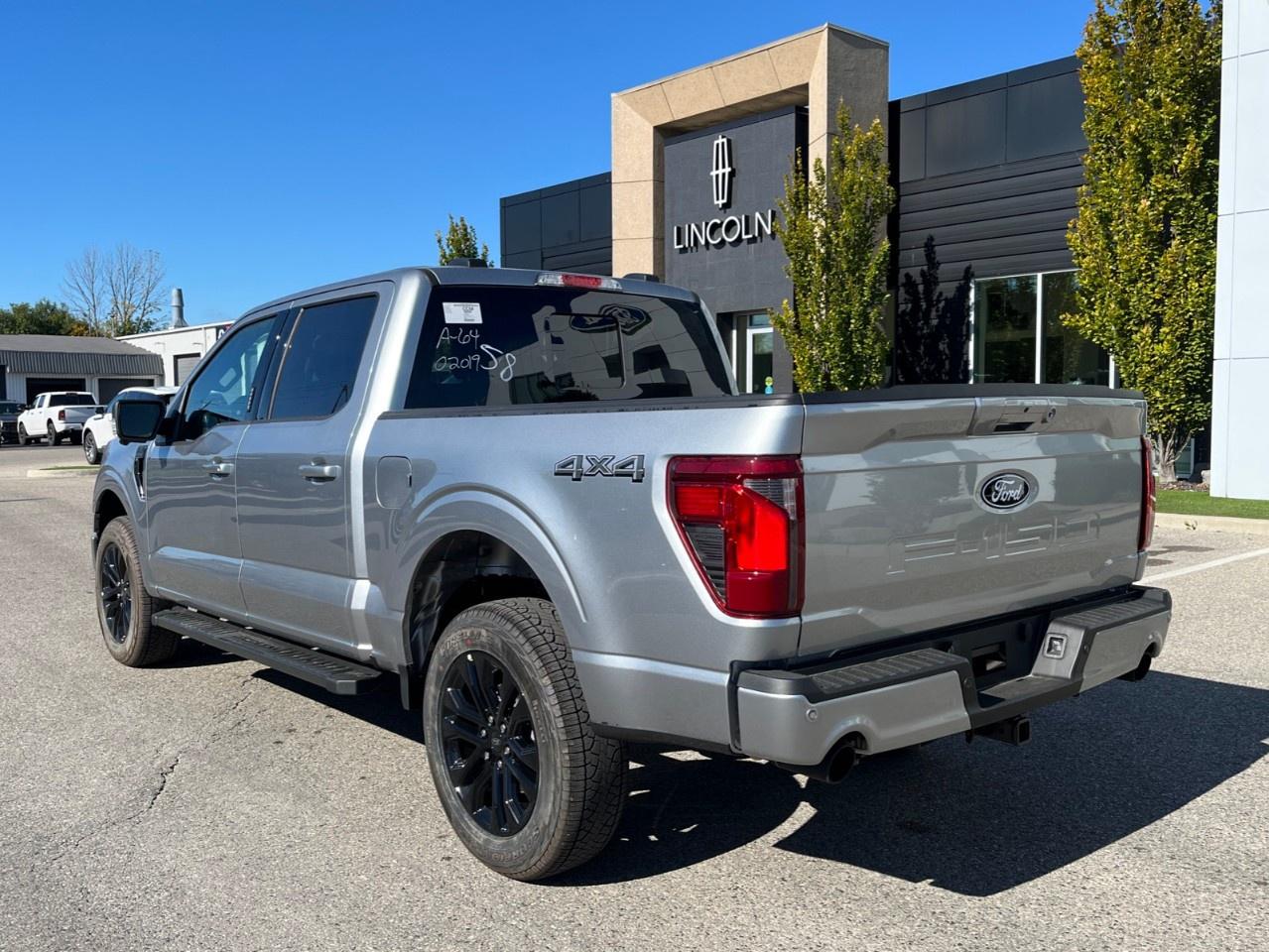 2026 Ford F-150 XLT 4WD SuperCrew 5.5' Box Photo