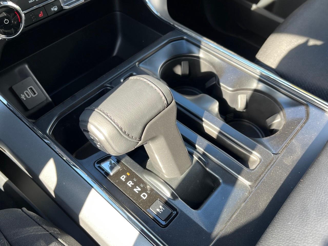 2026 Ford F-150 XLT 4WD SuperCrew 5.5' Box Photo