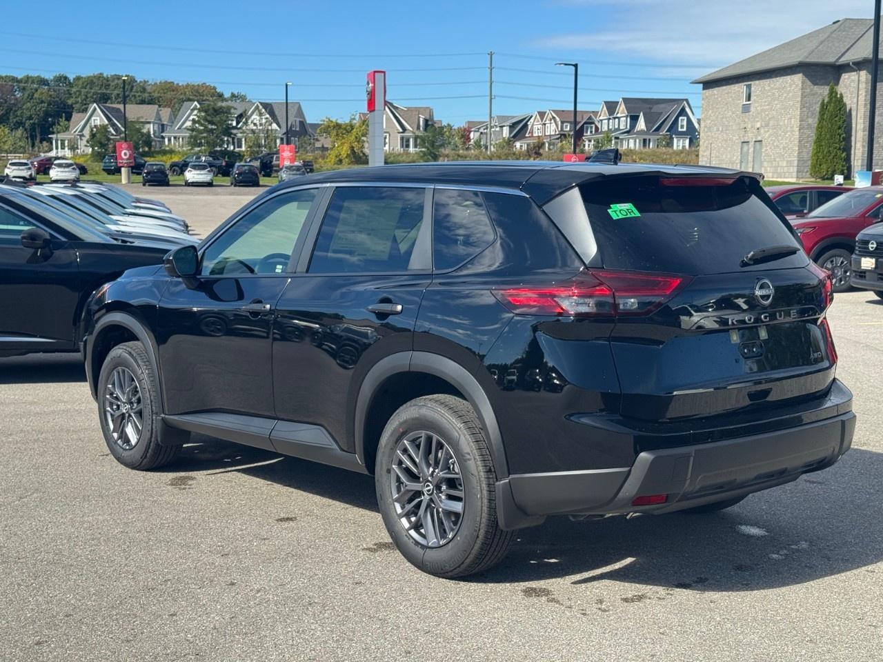 2026 Nissan Rogue AWD S Photo