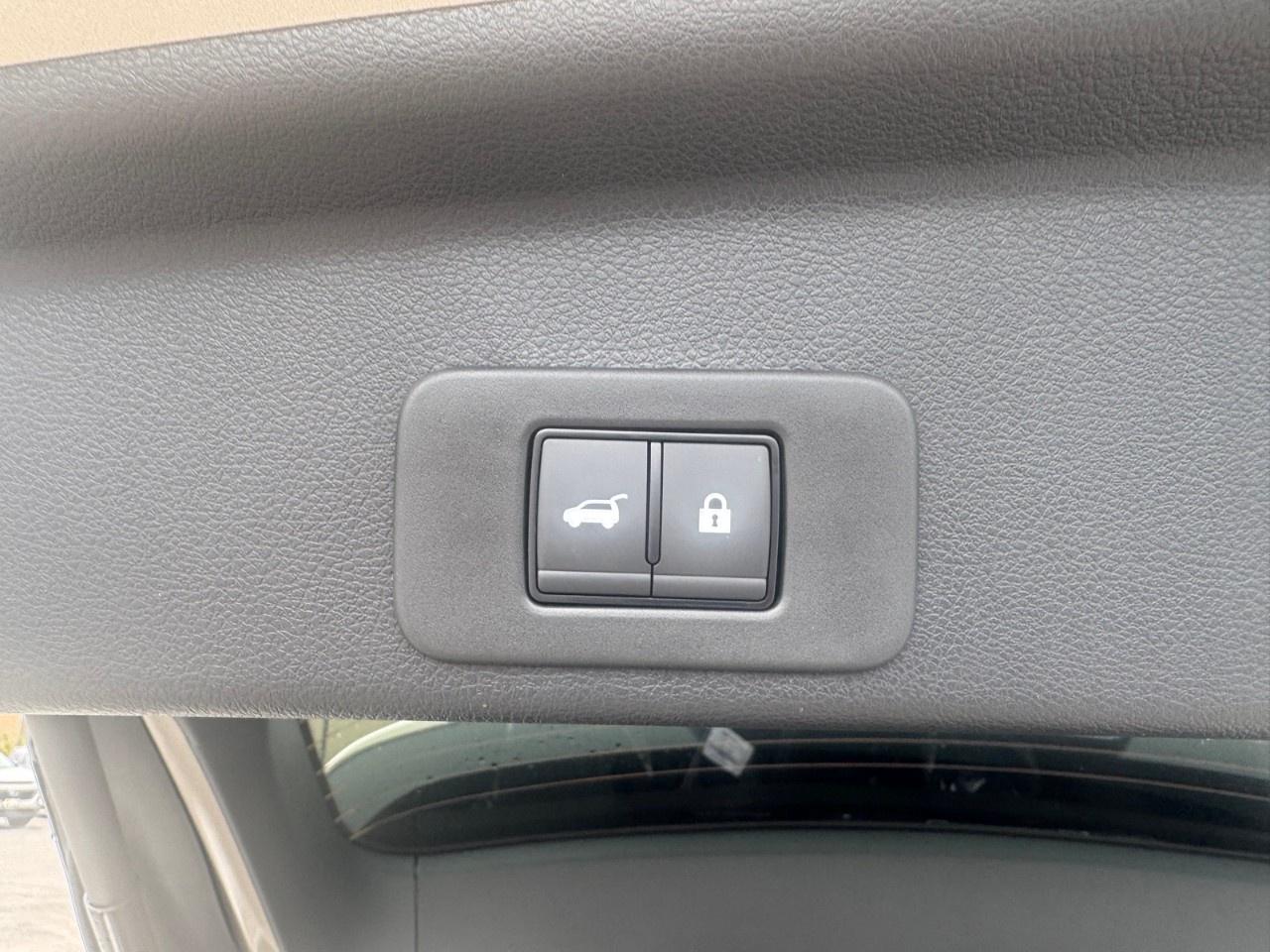 2027 Nissan Murano Platinum AWD Photo