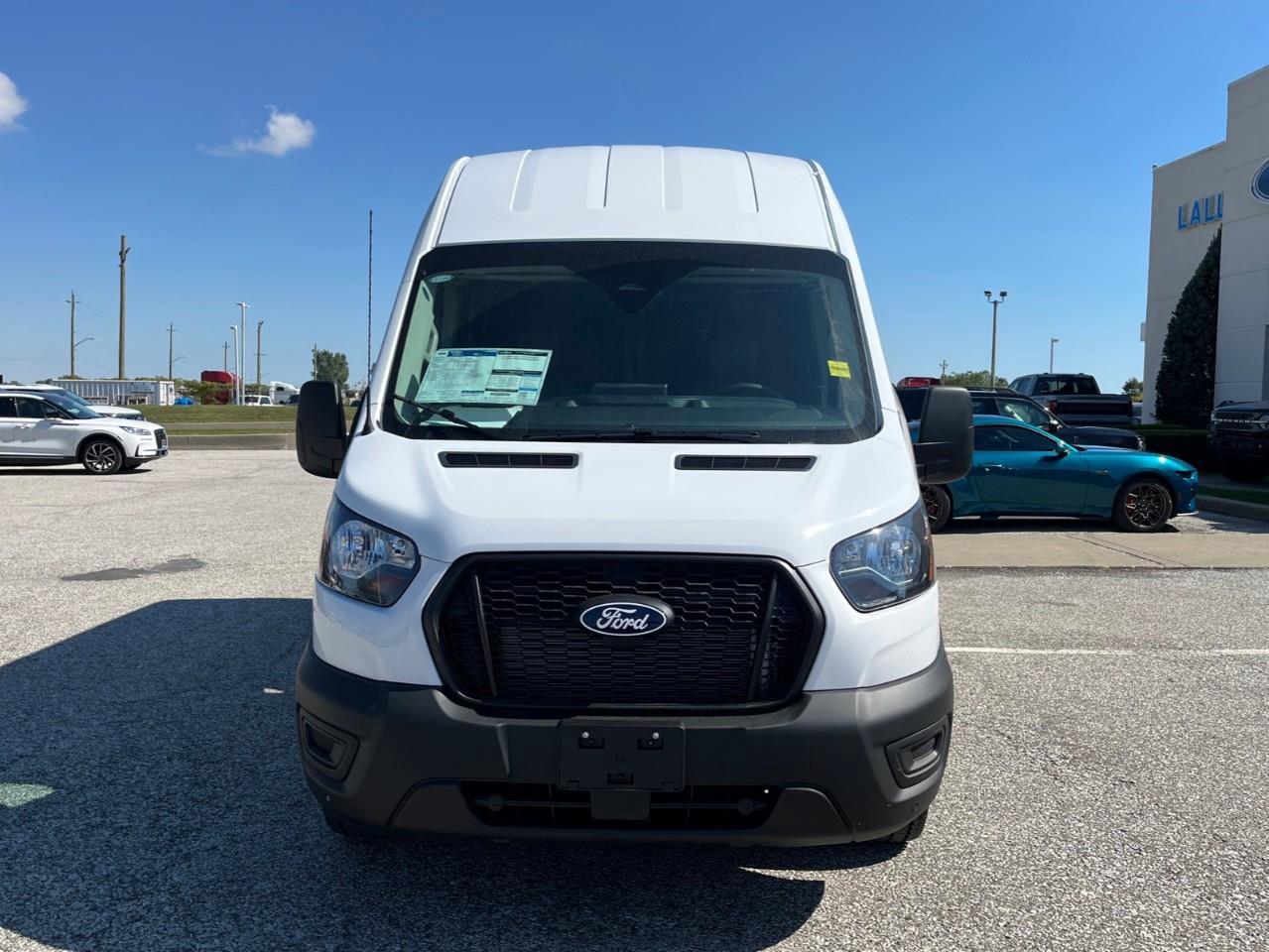 2027 Ford Transit 250  Photo