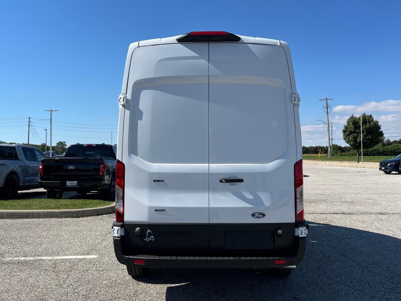 2027 Ford Transit 250  Photo