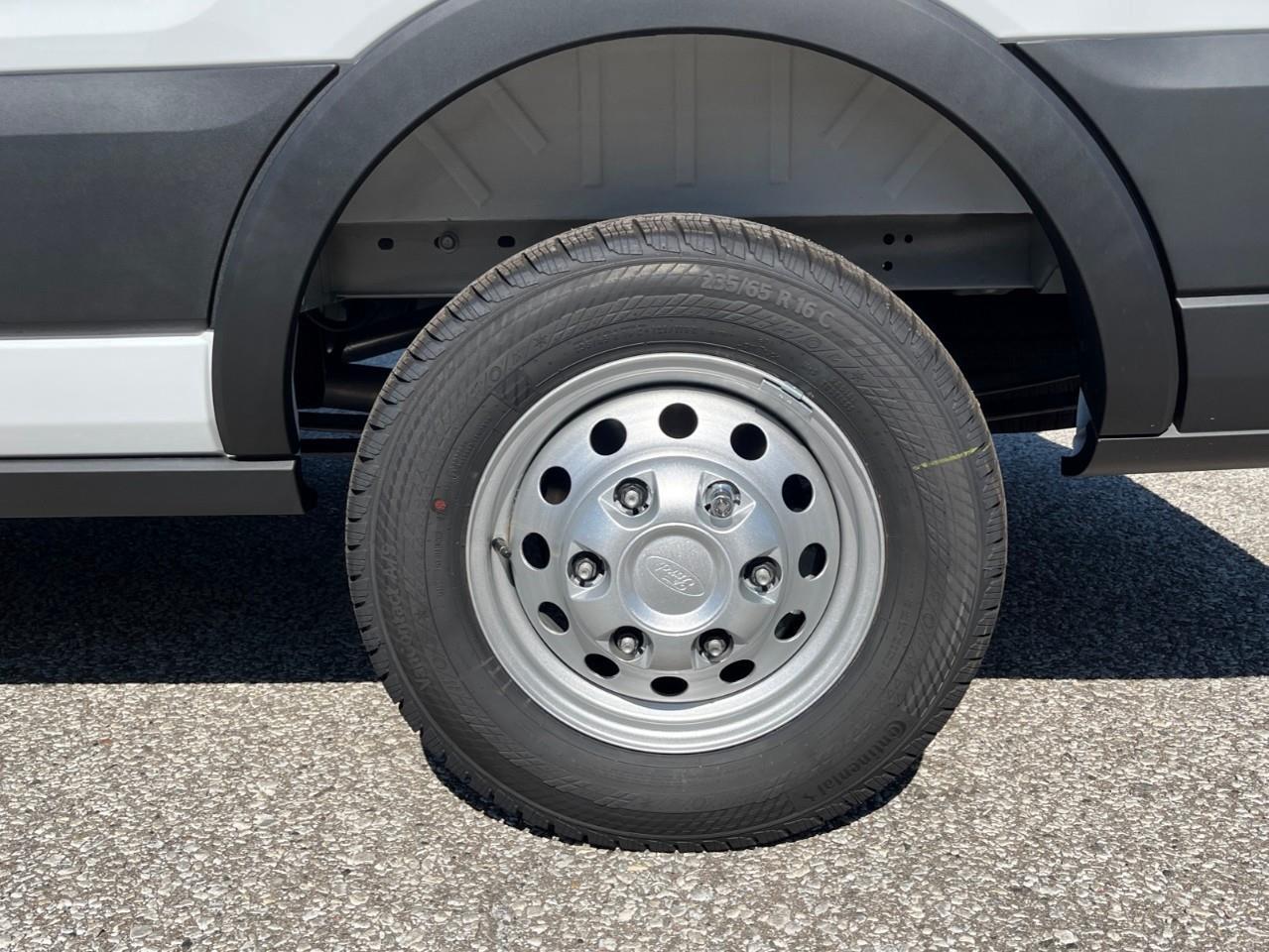 2027 Ford Transit 250  Photo