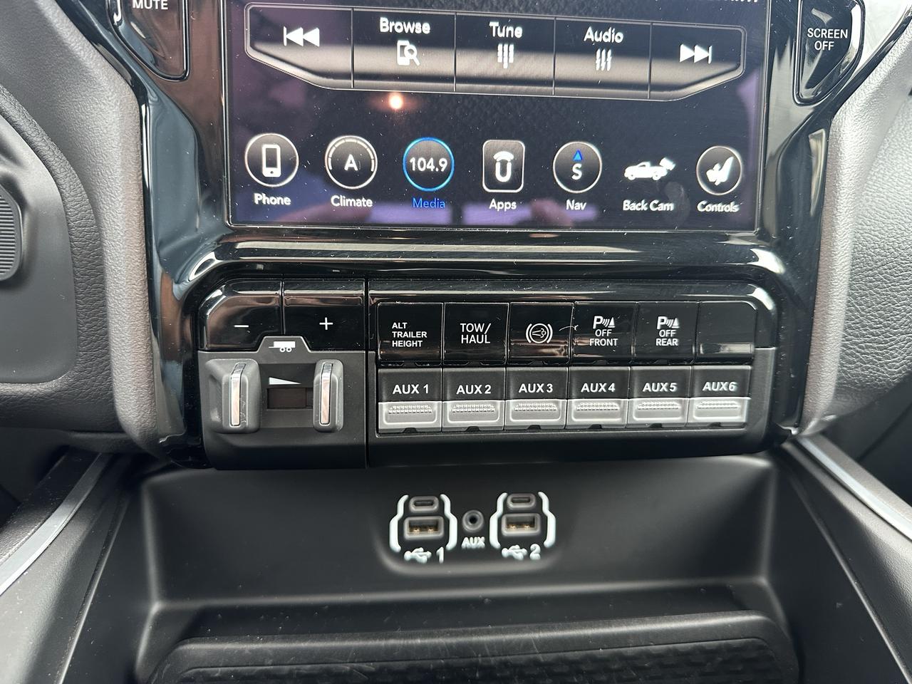 2021 RAM 2500 Big Horn Photo