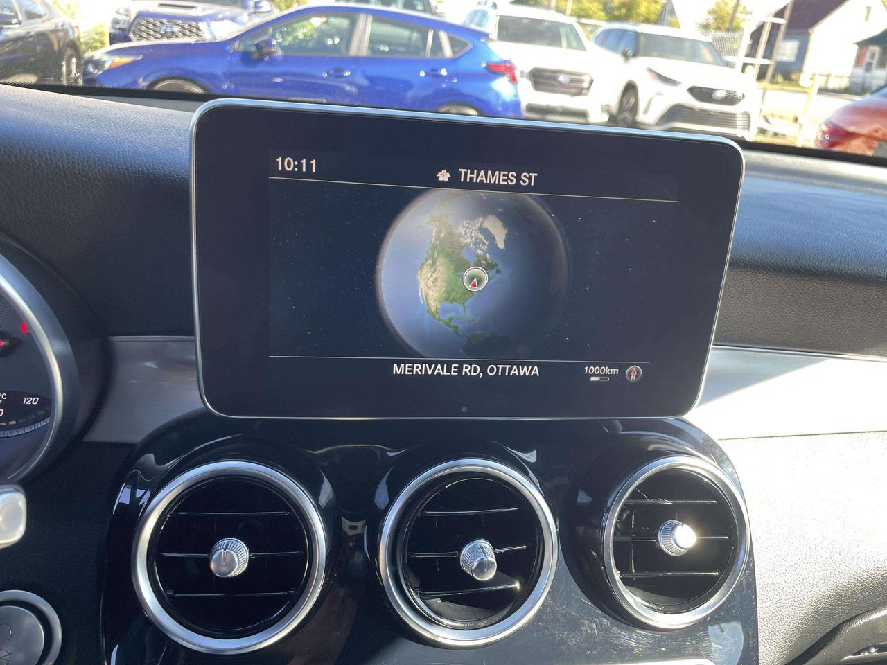2018 Mercedes-Benz GLC NAVI, BLIS, HTD. SEATS, BK. CAM,  ALLOYS Photo