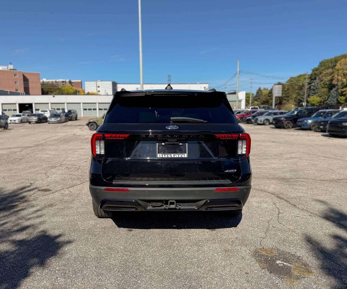 2025 Ford Explorer ST-Line | NAVIGATION | BLIND SPOT | REMOTE START Photo