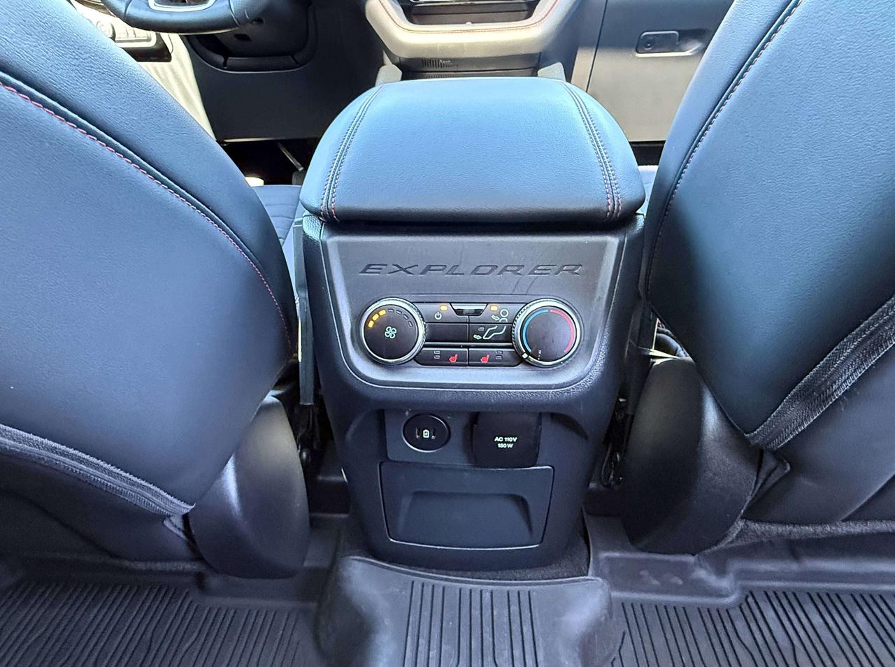 2025 Ford Explorer ST-Line | NAVIGATION | BLIND SPOT | REMOTE START Photo