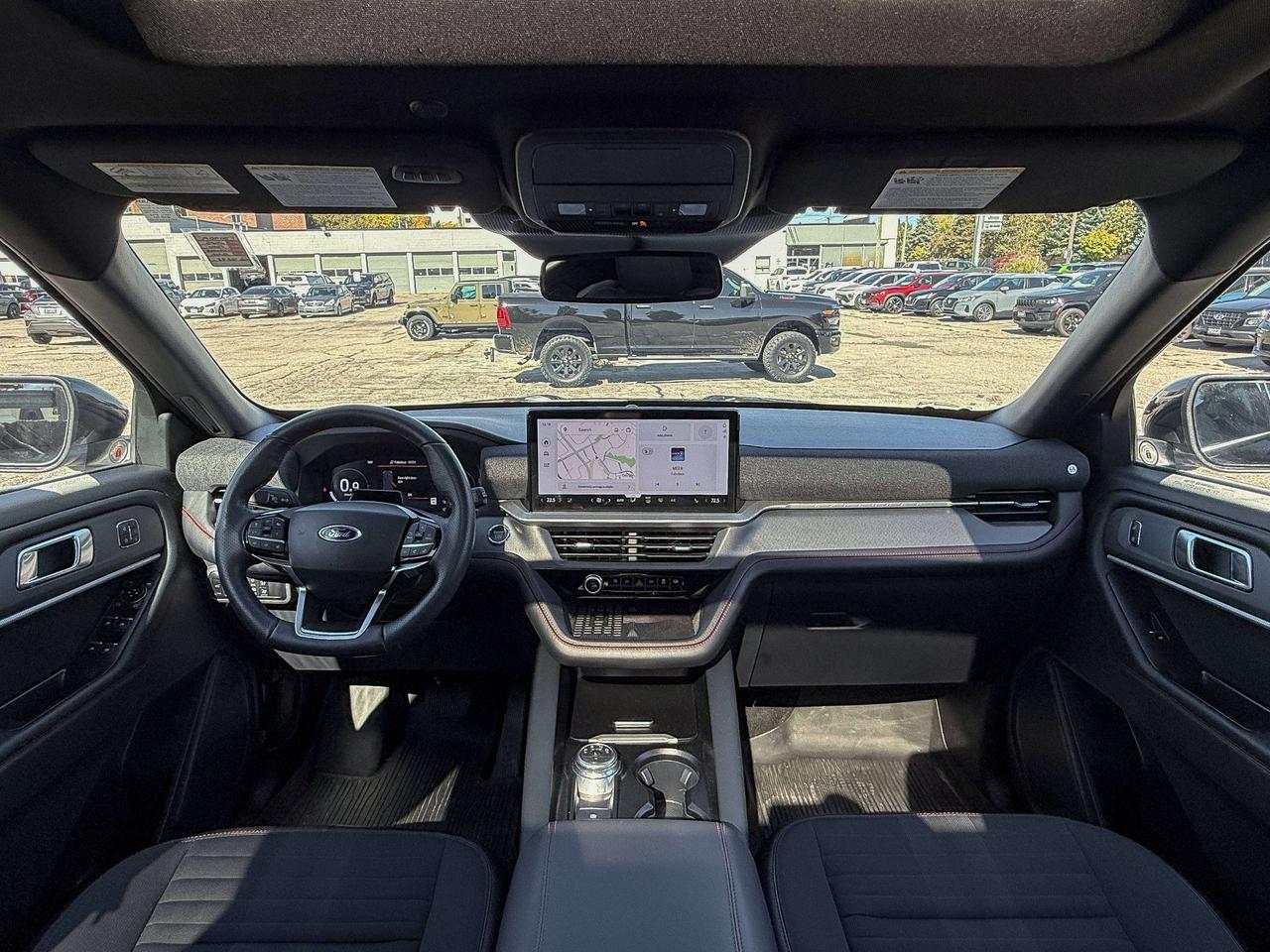 2025 Ford Explorer ST-Line | NAVIGATION | BLIND SPOT | REMOTE START Photo