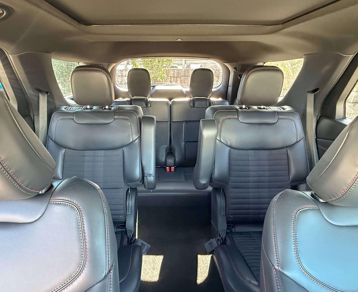 2025 Ford Explorer ST-Line | NAVIGATION | BLIND SPOT | REMOTE START Photo