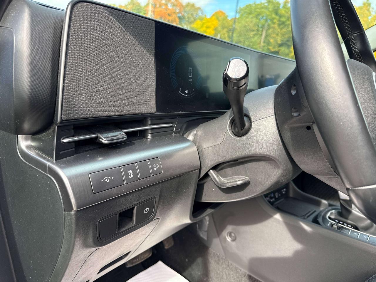 2025 Hyundai KONA Preferred | SUNROOF | BLUETOOTH | REMOTE START | Photo
