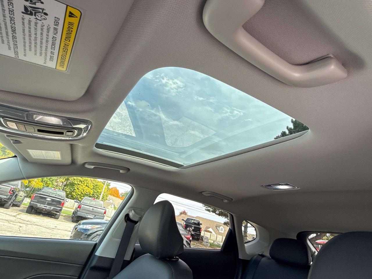 2025 Hyundai KONA Preferred | SUNROOF | BLUETOOTH | REMOTE START | Photo