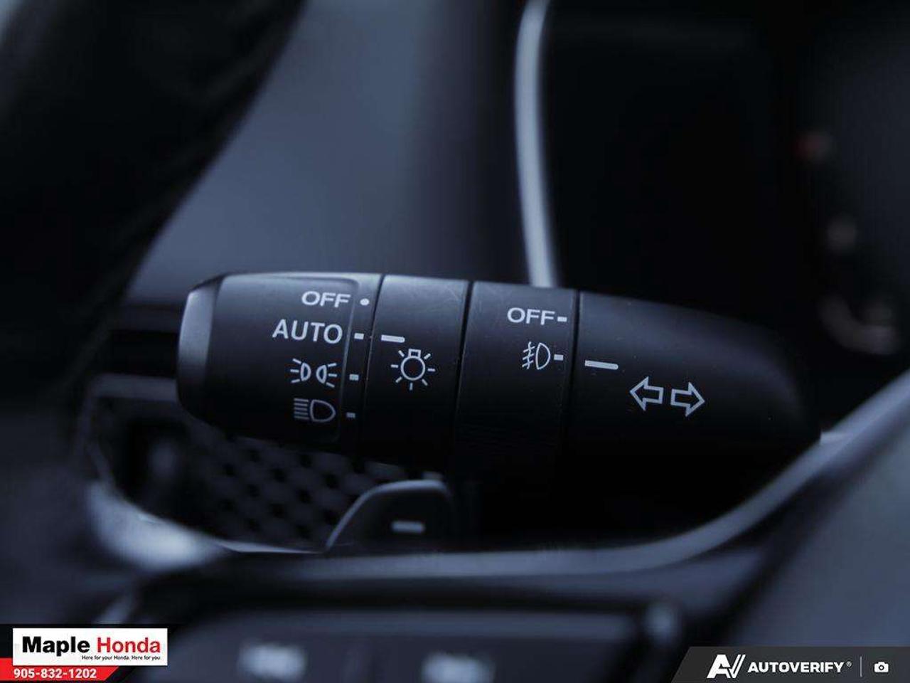 2022 Honda Civic Leather | Carplay | Blind Spot | Sunroof| Photo