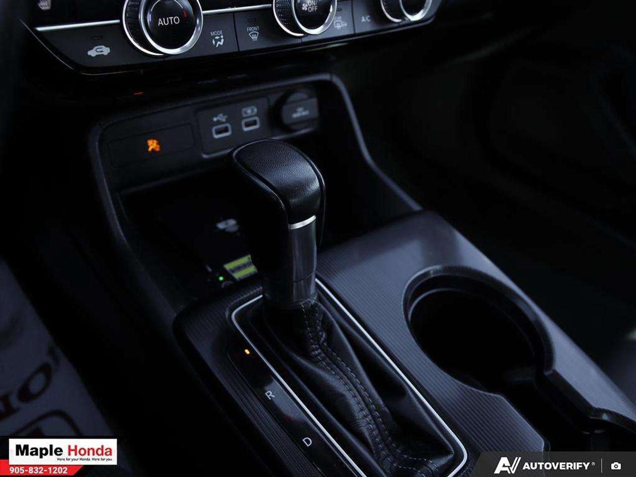 2022 Honda Civic Leather | Carplay | Blind Spot | Sunroof| Photo