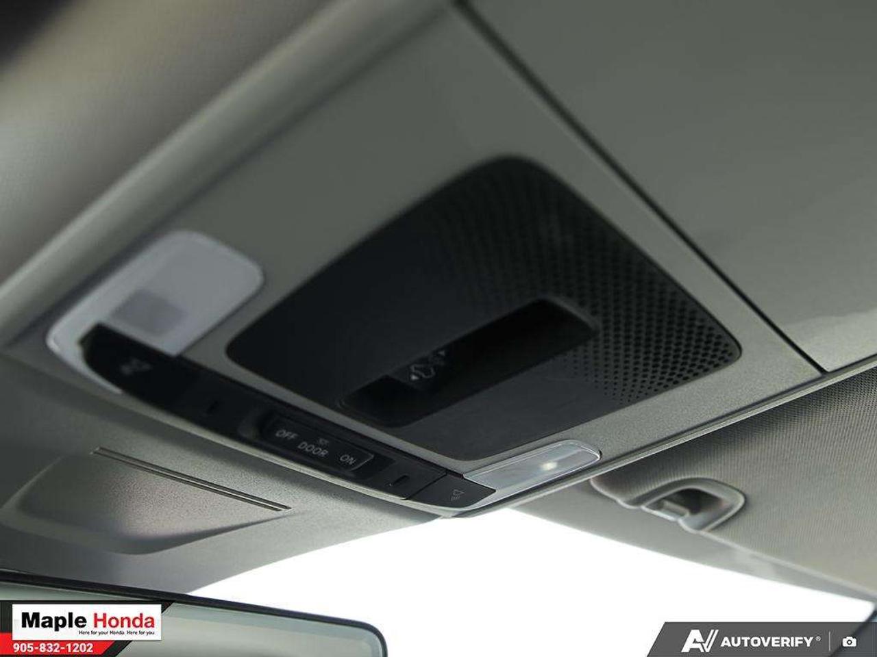 2022 Honda Civic Leather | Carplay | Blind Spot | Sunroof| Photo