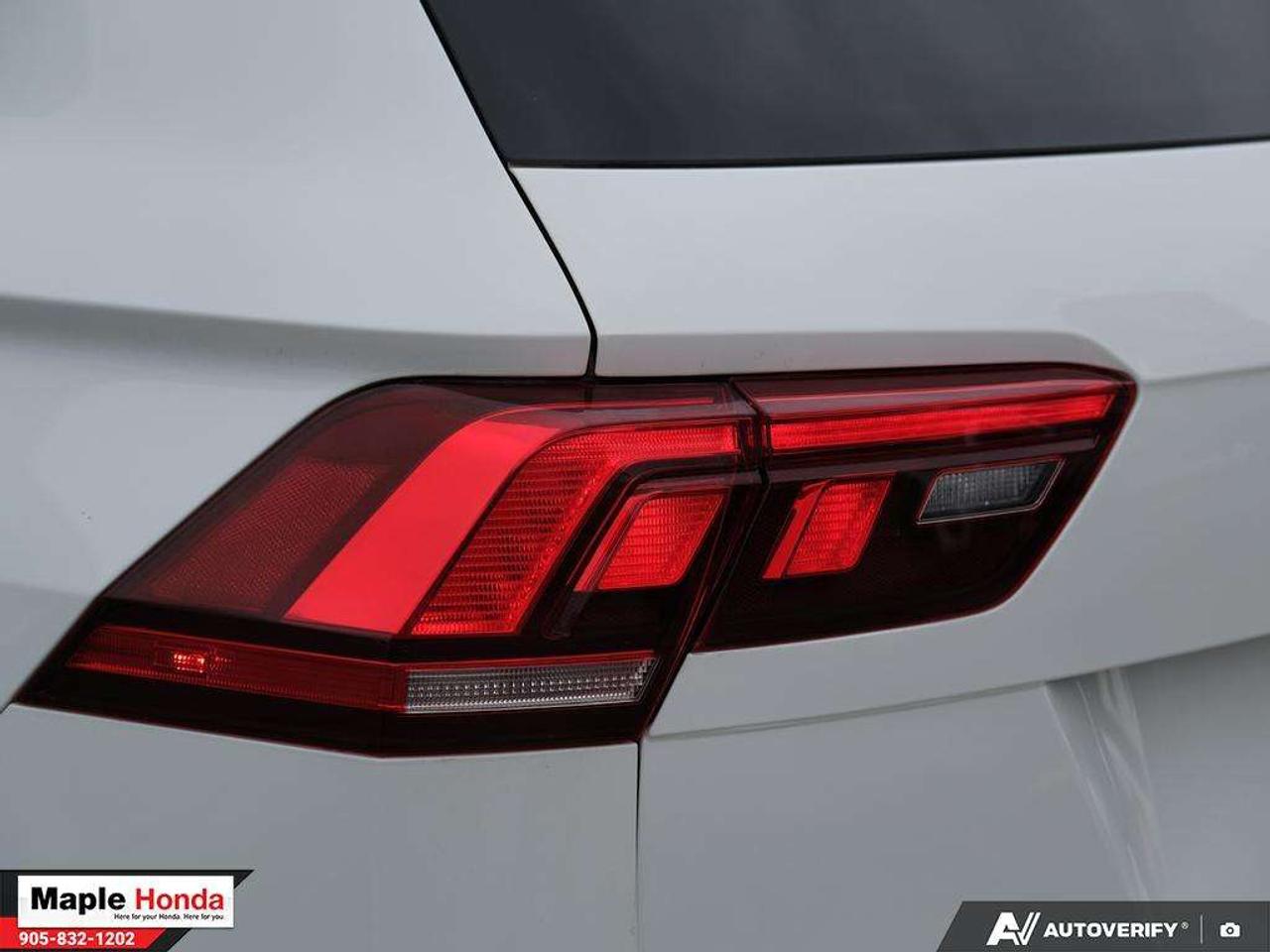 2022 Volkswagen Tiguan 4Motion| Leather | Panoramic roof| Heated Seats Photo