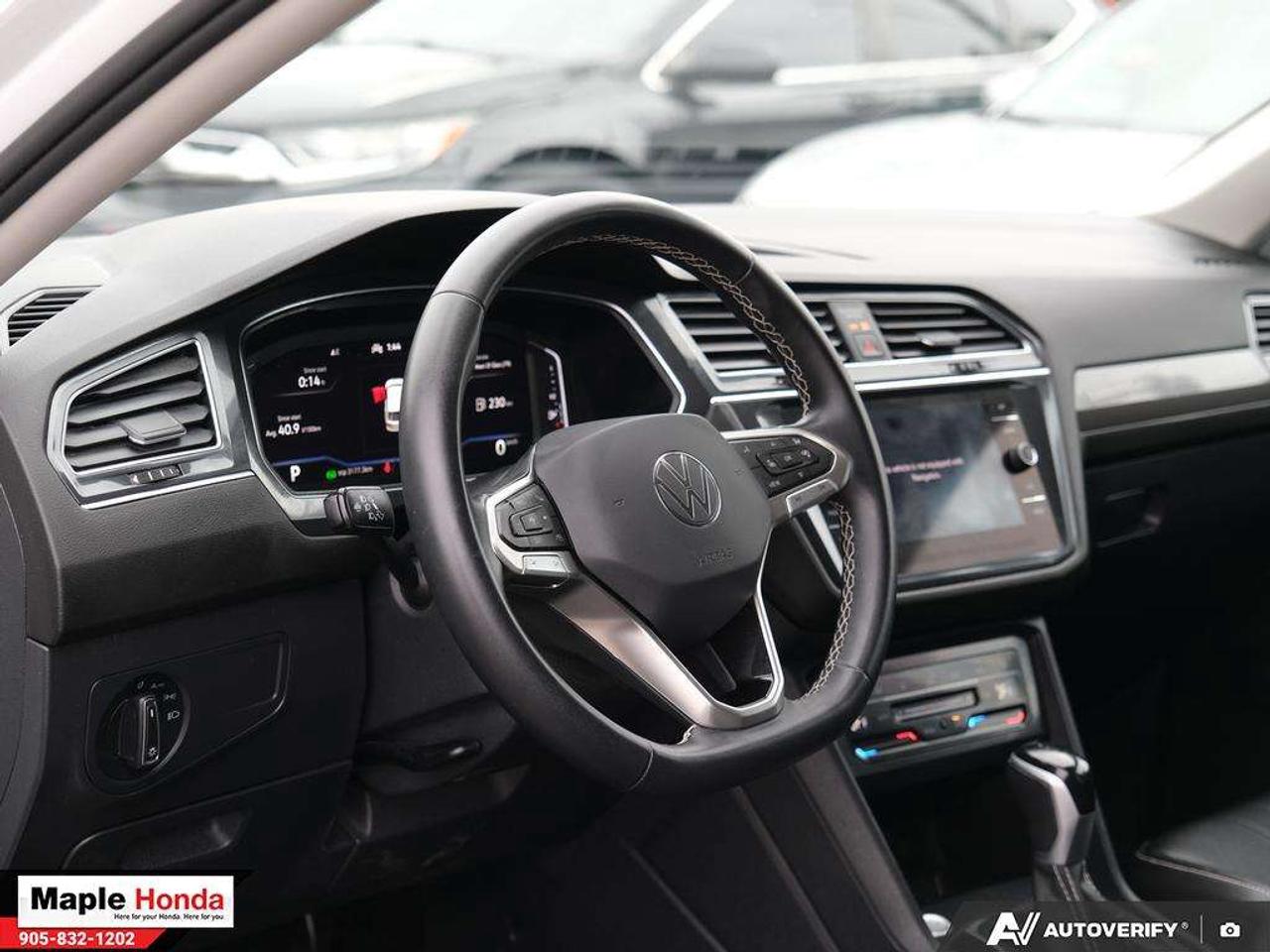 2022 Volkswagen Tiguan 4Motion| Leather | Panoramic roof| Heated Seats Photo