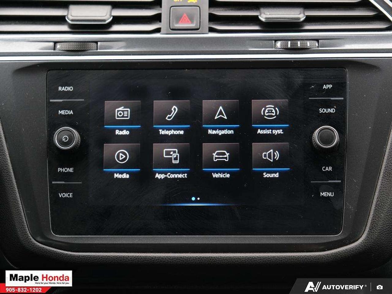 2022 Volkswagen Tiguan 4Motion| Leather | Panoramic roof| Heated Seats Photo