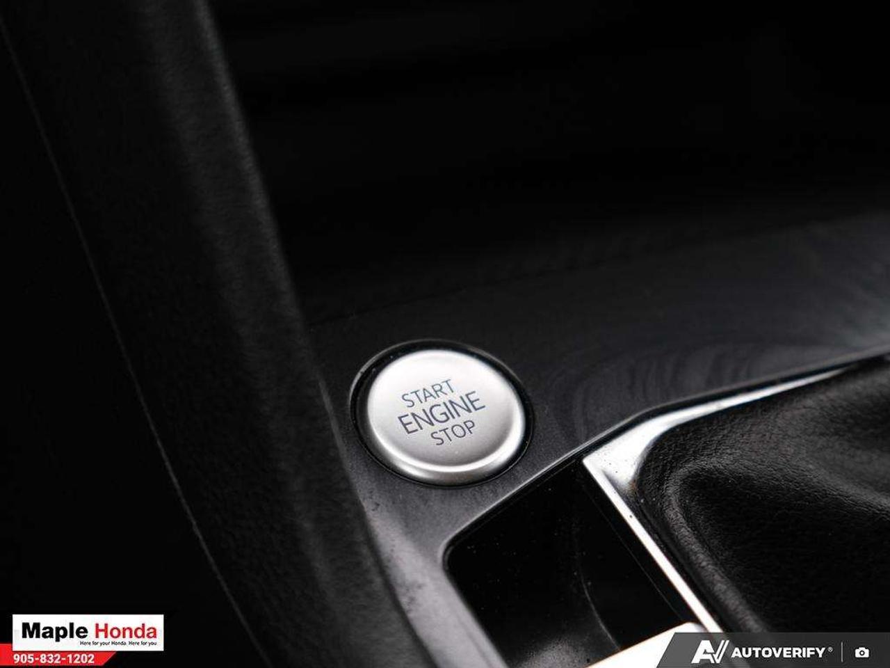 2022 Volkswagen Tiguan 4Motion| Leather | Panoramic roof| Heated Seats Photo