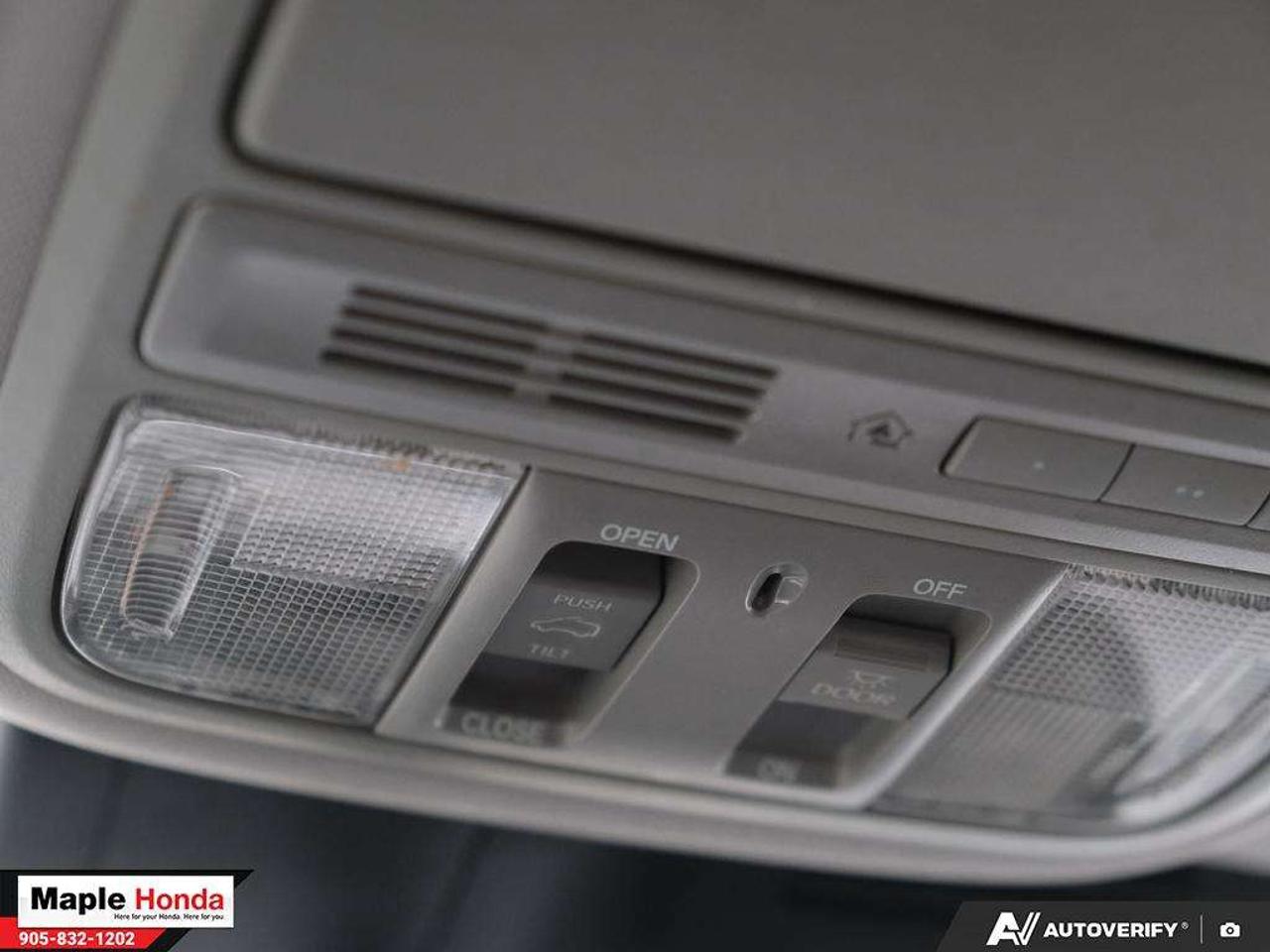 2020 Honda CR-V Leather Seats |Sunroof| Heated Seats| Auto Start| Photo