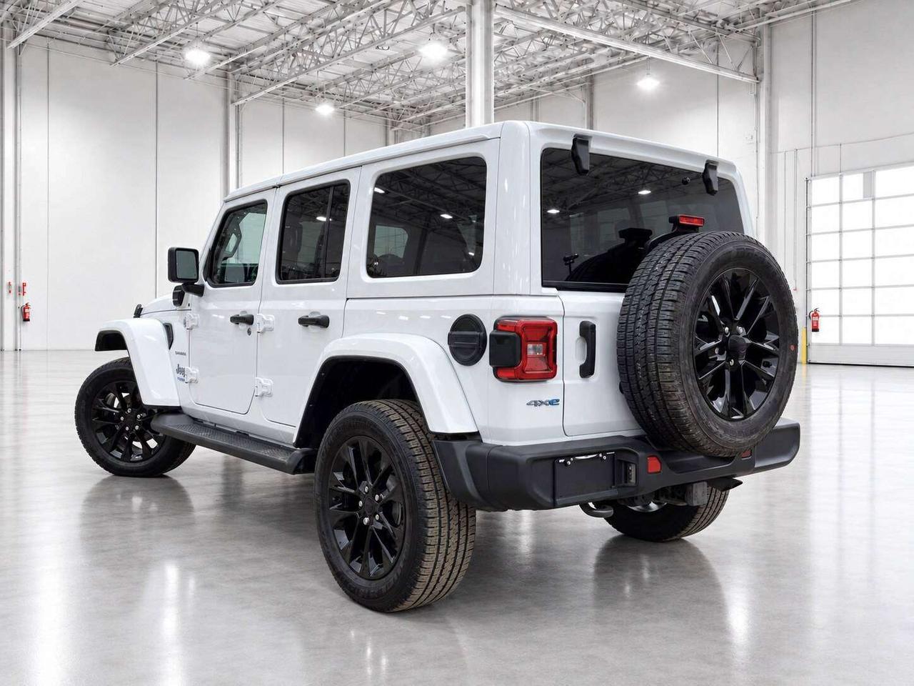 2021 Jeep Wrangler Sahara PHEV | Dual Top | Tow Pkg | Alpine NAV |4X4 Photo3