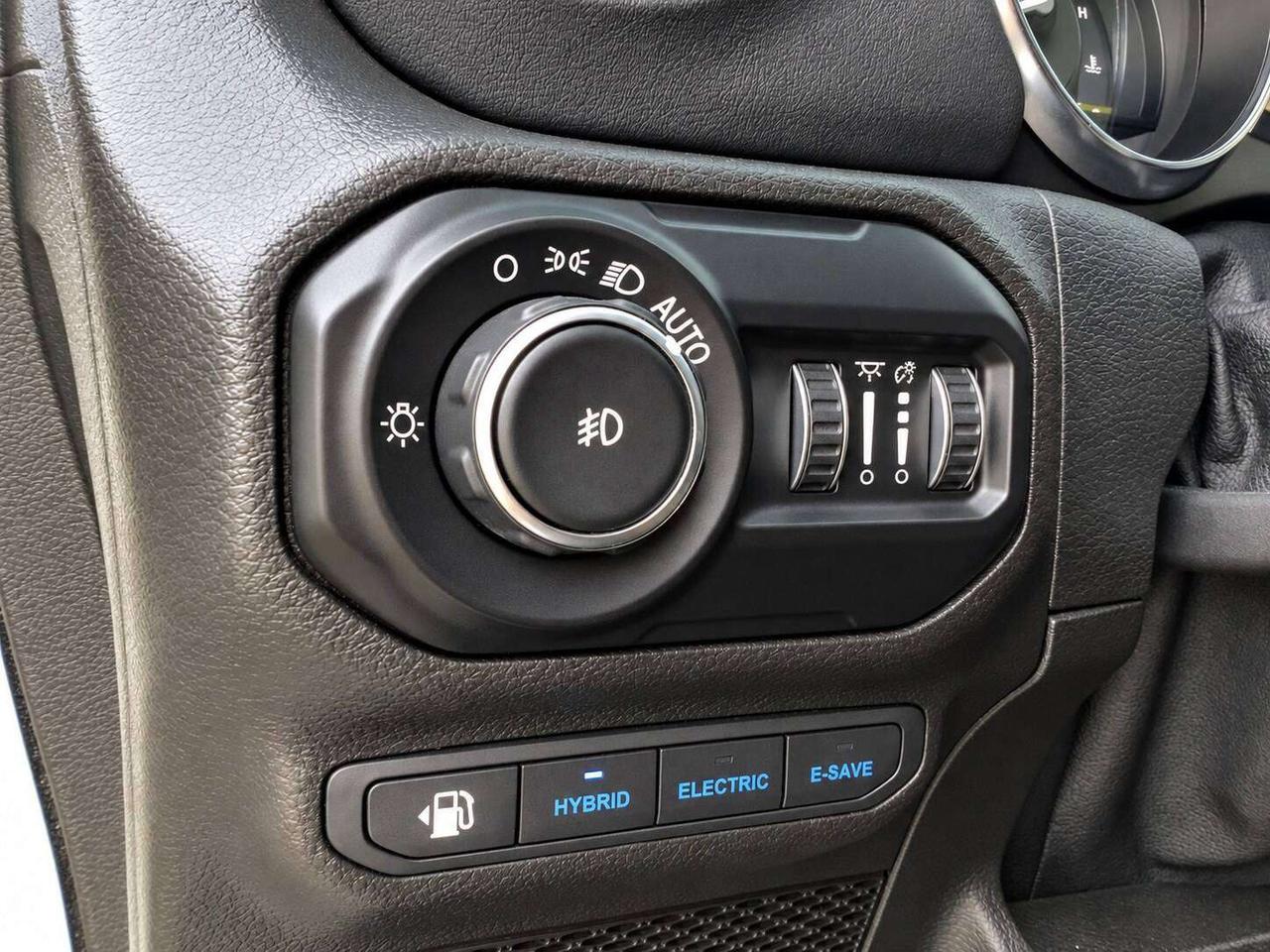 2021 Jeep Wrangler Sahara PHEV | Dual Top | Tow Pkg | Alpine NAV |4X4 Photo