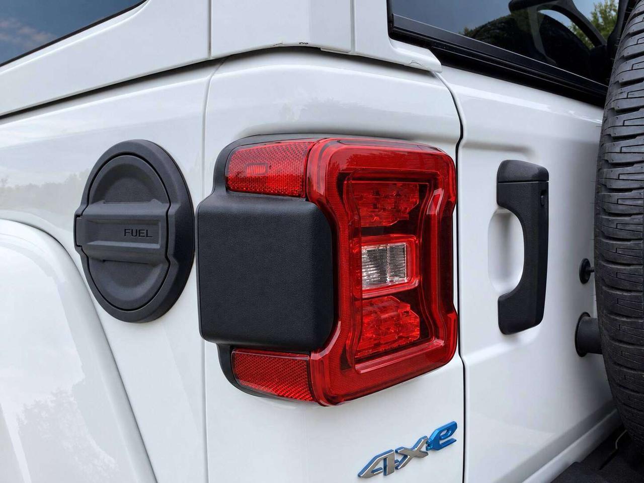 2021 Jeep Wrangler Sahara PHEV | Dual Top | Tow Pkg | Alpine NAV |4X4 Photo