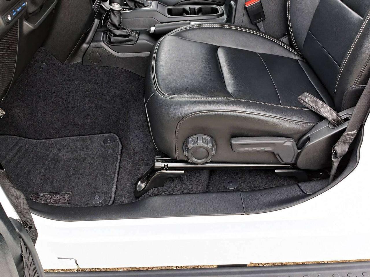 2021 Jeep Wrangler Sahara PHEV | Dual Top | Tow Pkg | Alpine NAV |4X4 Photo