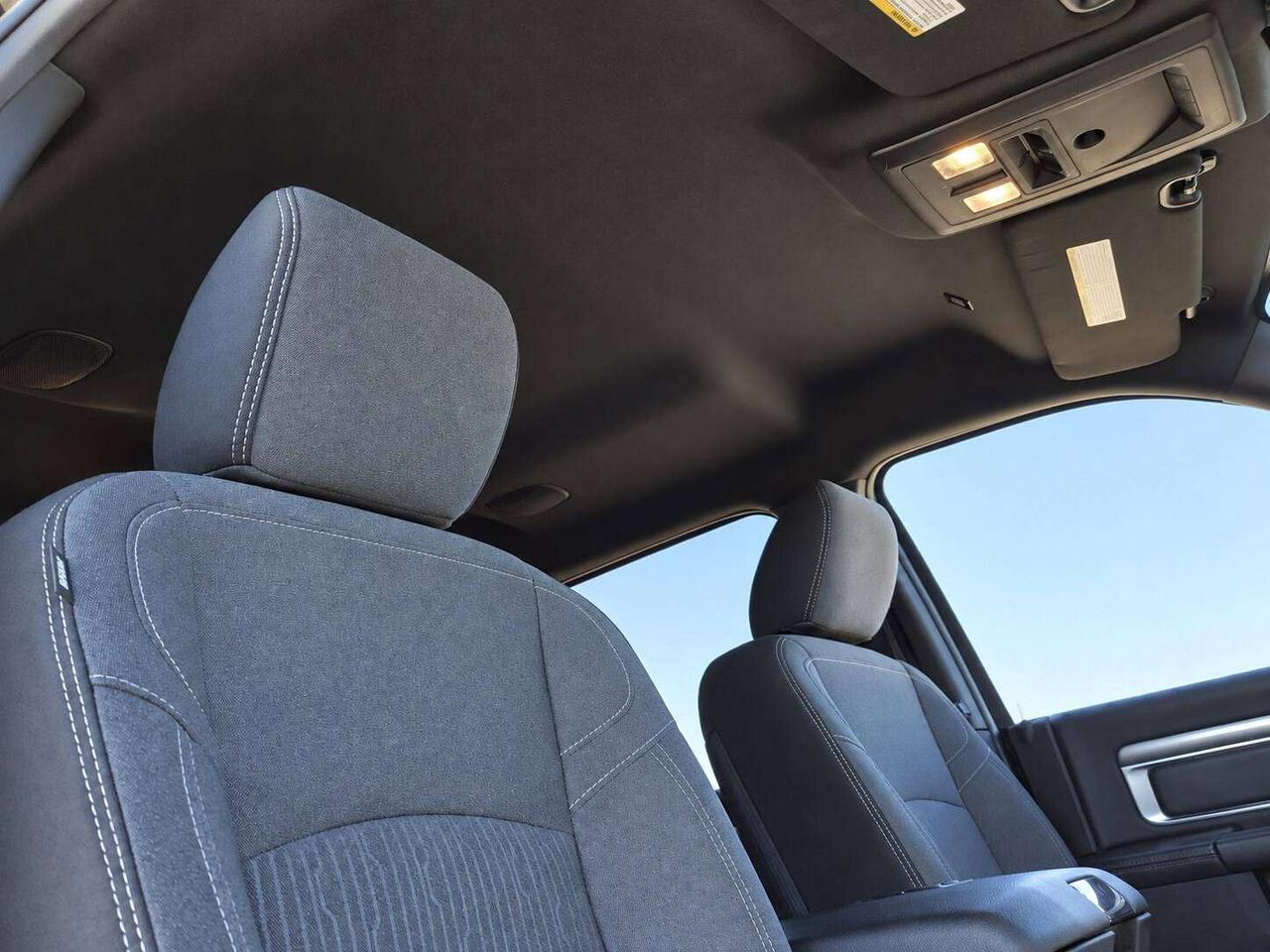 2022 RAM 1500 Warlock Crew V8 | Ceramic Grey | Max Tow | 4X4 Photo
