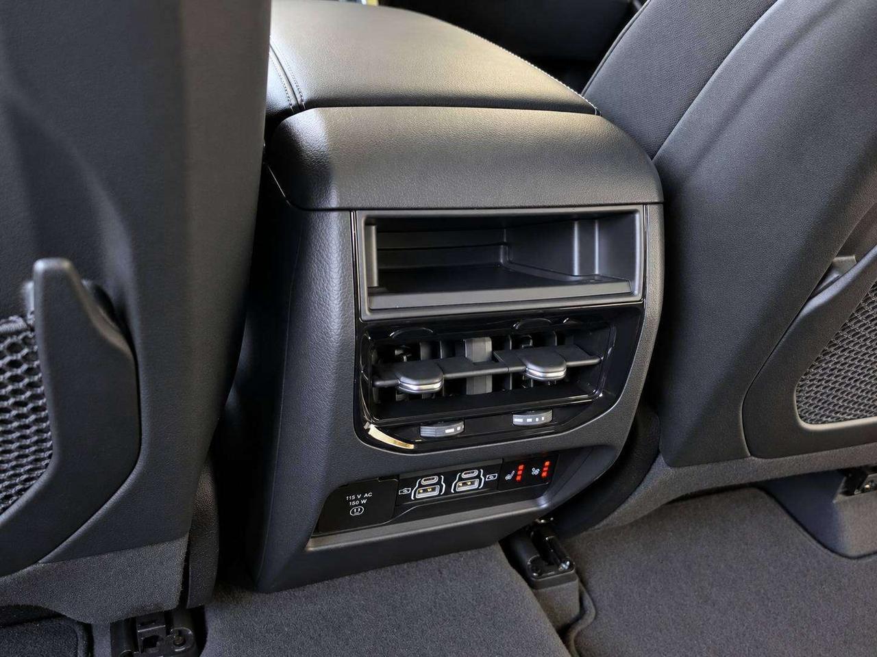 2023 Jeep Grand Cherokee Limited | Lux Tech II | Panoroof | Alpine | 4X4 Photo