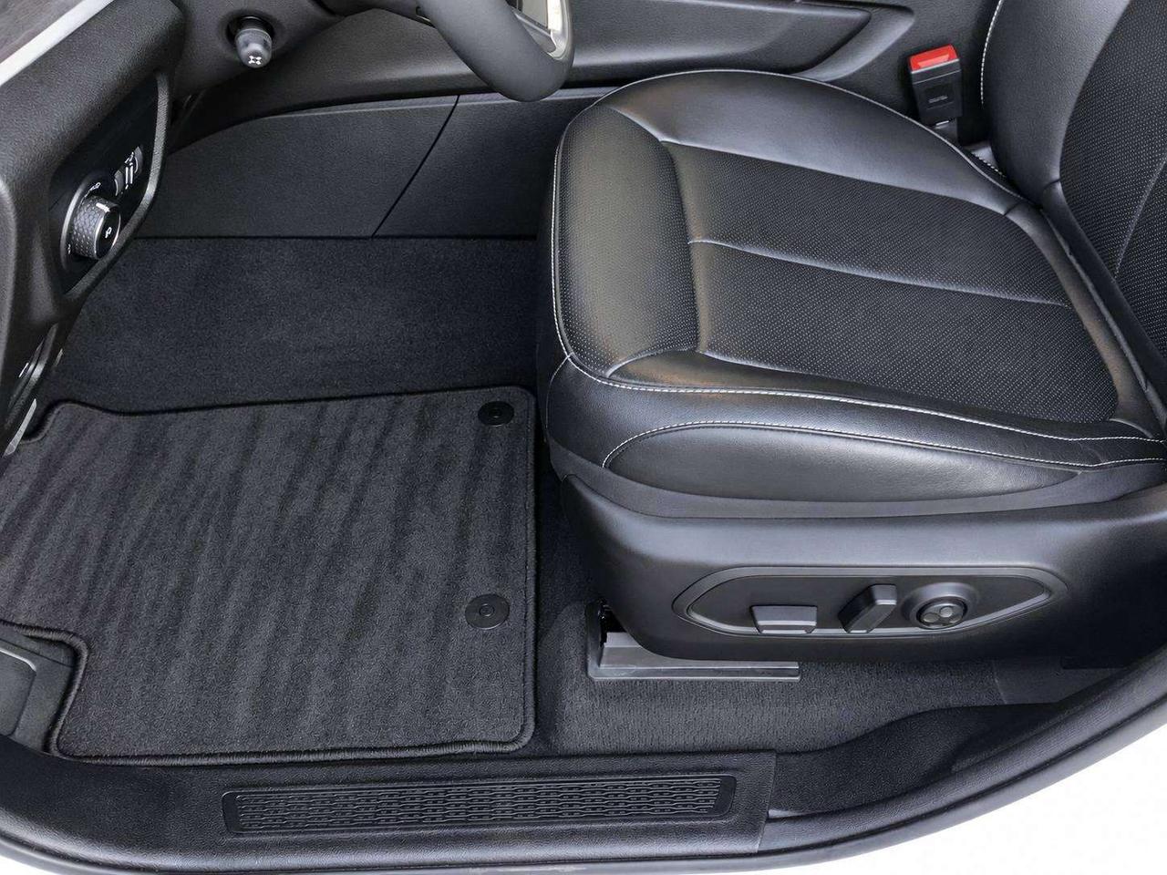 2023 Jeep Grand Cherokee Limited | Lux Tech II | Panoroof | Alpine | 4X4 Photo