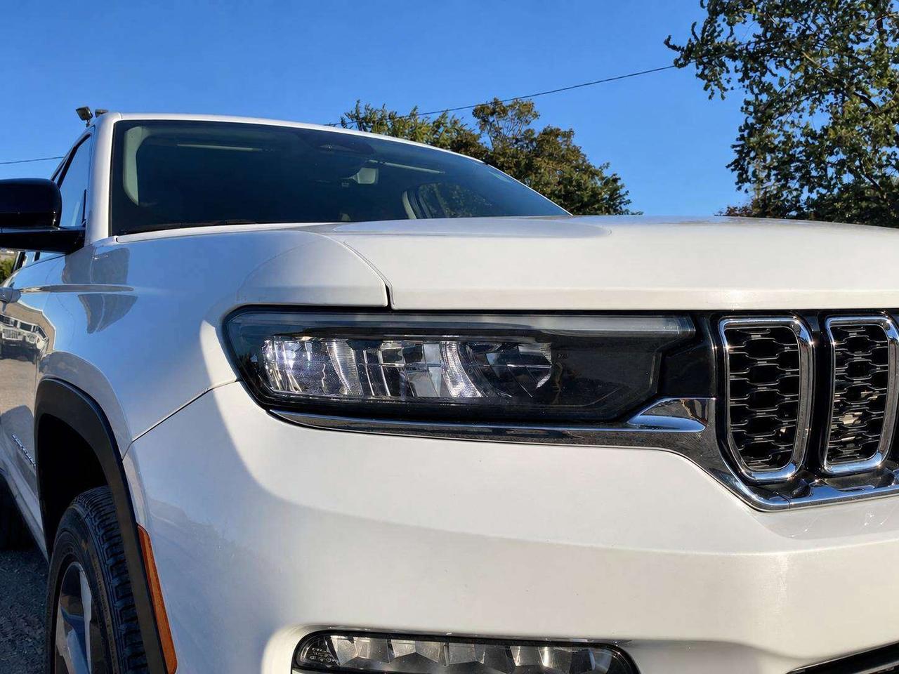2023 Jeep Grand Cherokee Limited | Lux Tech II | Panoroof | Alpine | 4X4 Photo