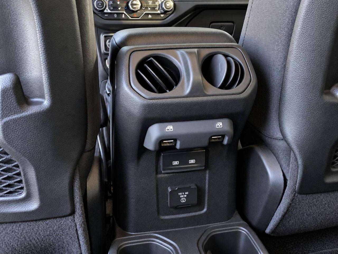 2024 Jeep Wrangler Rubicon V6 | SkyTop | Heated Seats | Alpine | 4X4 Photo