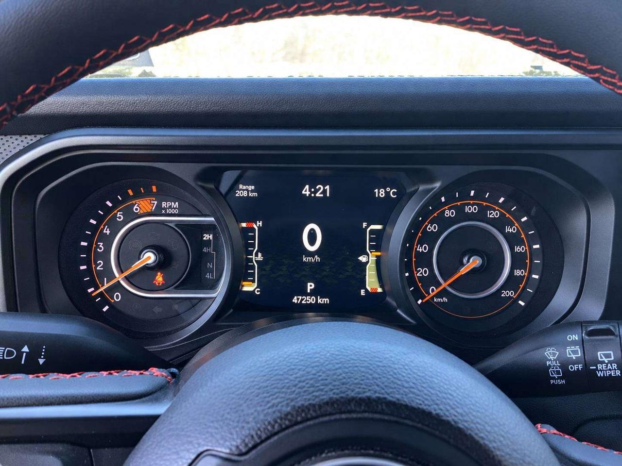 2024 Jeep Wrangler Rubicon V6 | SkyTop | Heated Seats | Alpine | 4X4 Photo