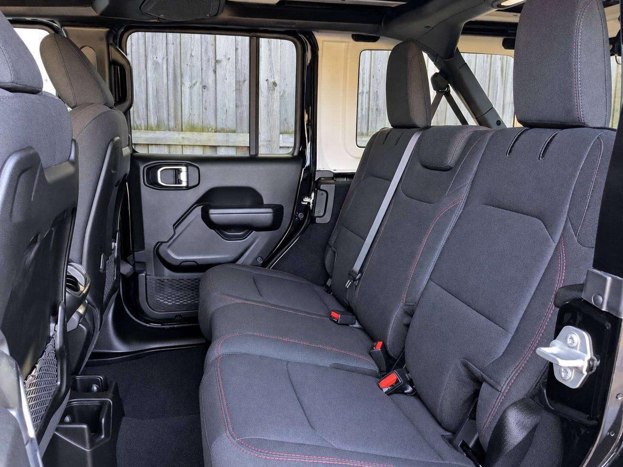 2024 Jeep Wrangler Rubicon V6 | SkyTop | Heated Seats | Alpine | 4X4 Photo