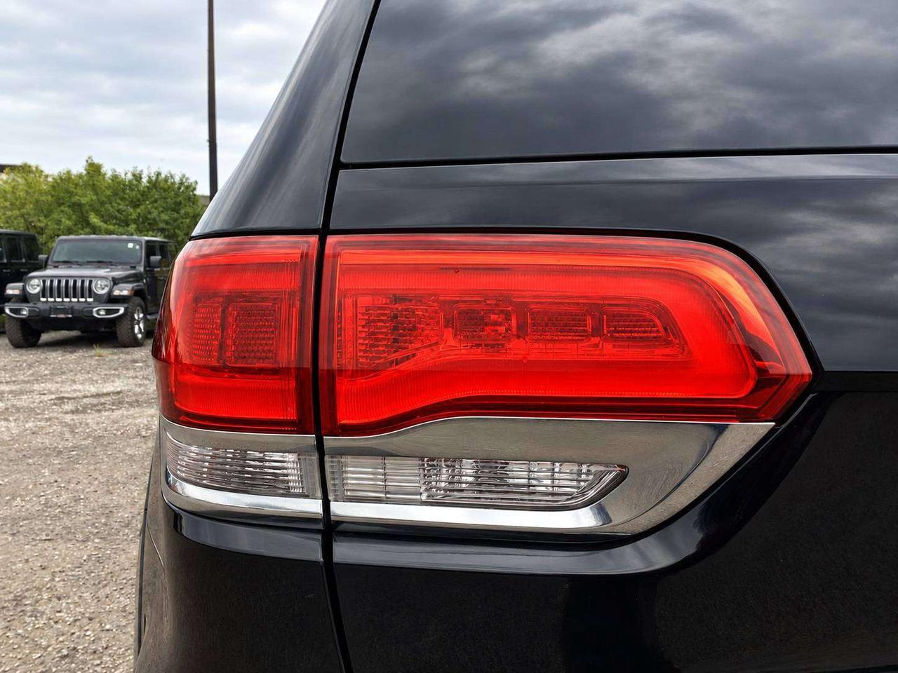 2021 Jeep Grand Cherokee Summit | Vented Leather | Panoroof | Tow Pkg | 4X4 Photo