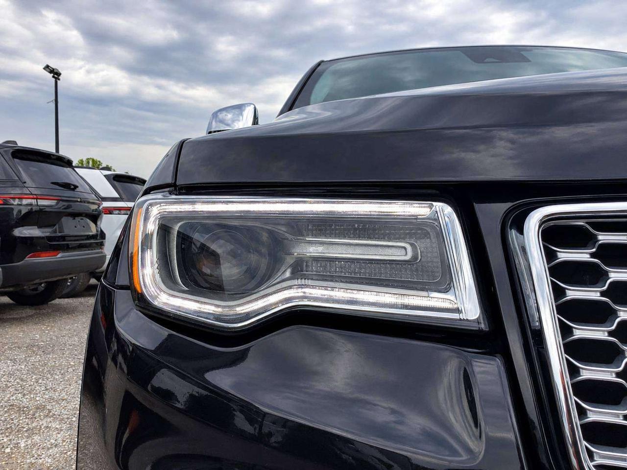 2021 Jeep Grand Cherokee Summit | Vented Leather | Panoroof | Tow Pkg | 4X4 Photo