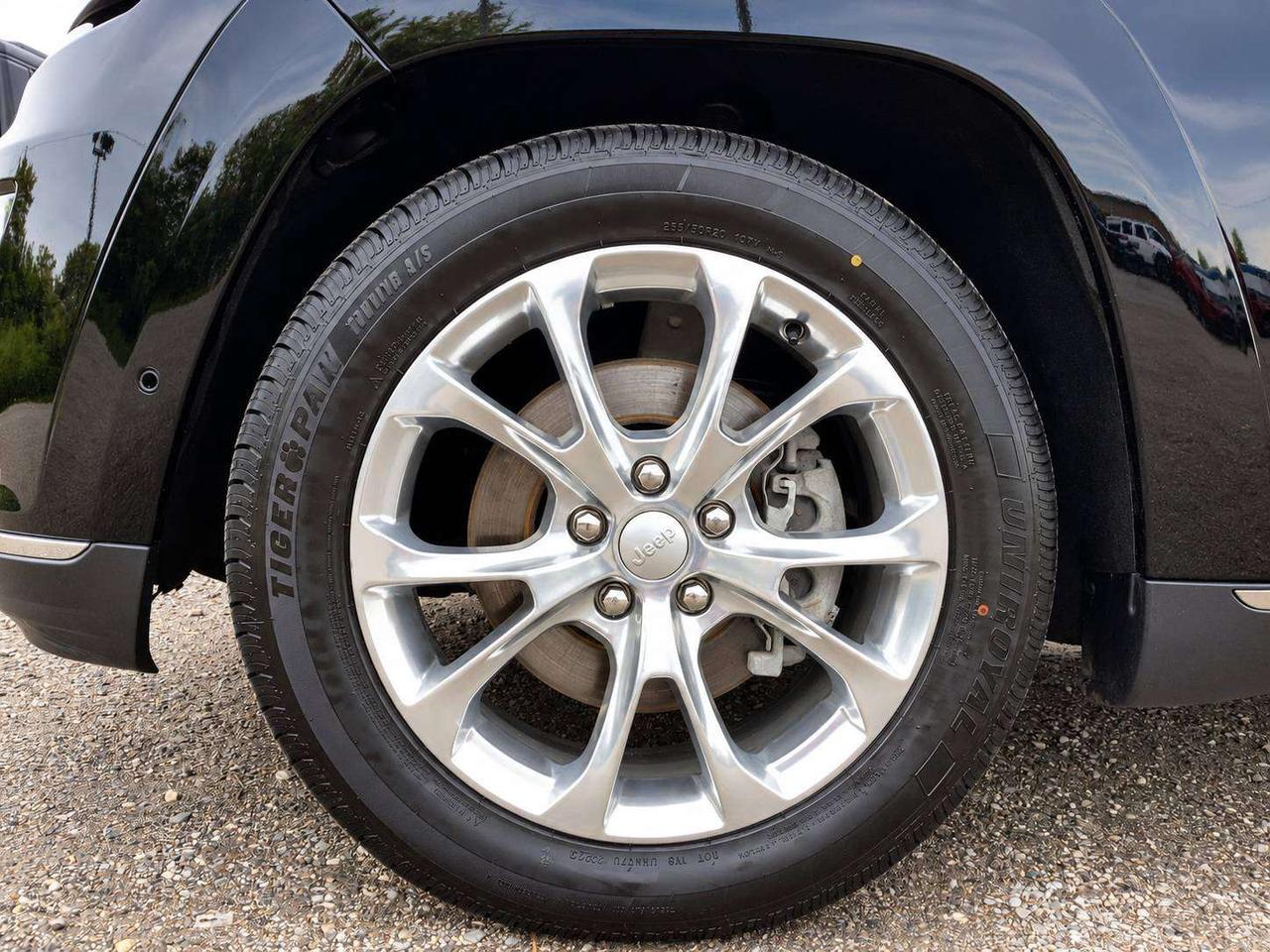 2021 Jeep Grand Cherokee Summit | Vented Leather | Panoroof | Tow Pkg | 4X4 Photo