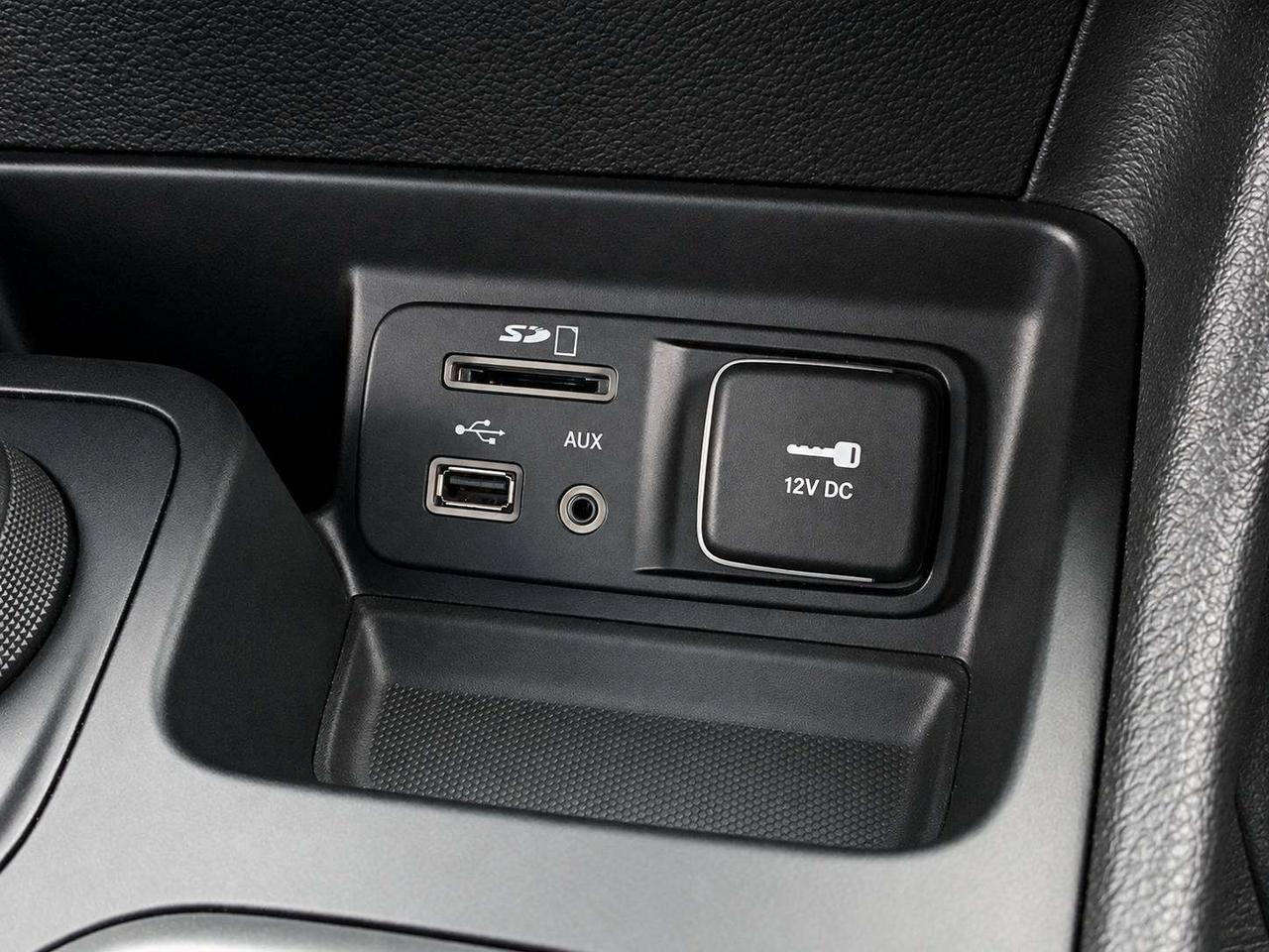 2017 Jeep Cherokee L Plus | Vented Leather | Panoroof | AS IS | 4X4 Photo