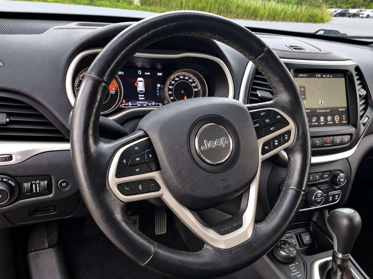 2017 Jeep Cherokee L Plus | Vented Leather | Panoroof | AS IS | 4X4 Photo