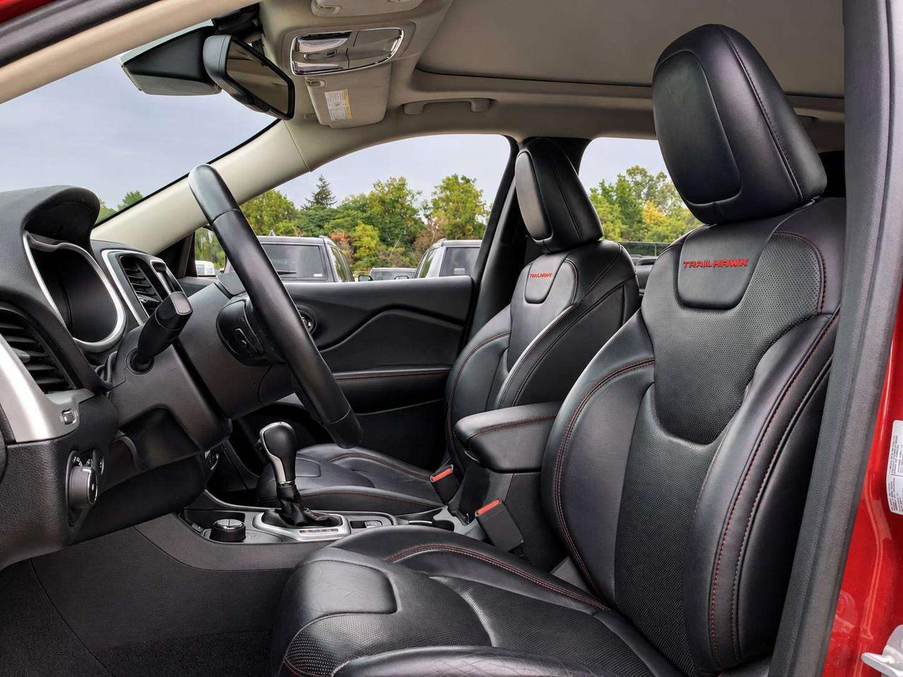 2017 Jeep Cherokee L Plus | Vented Leather | Panoroof | AS IS | 4X4 Photo