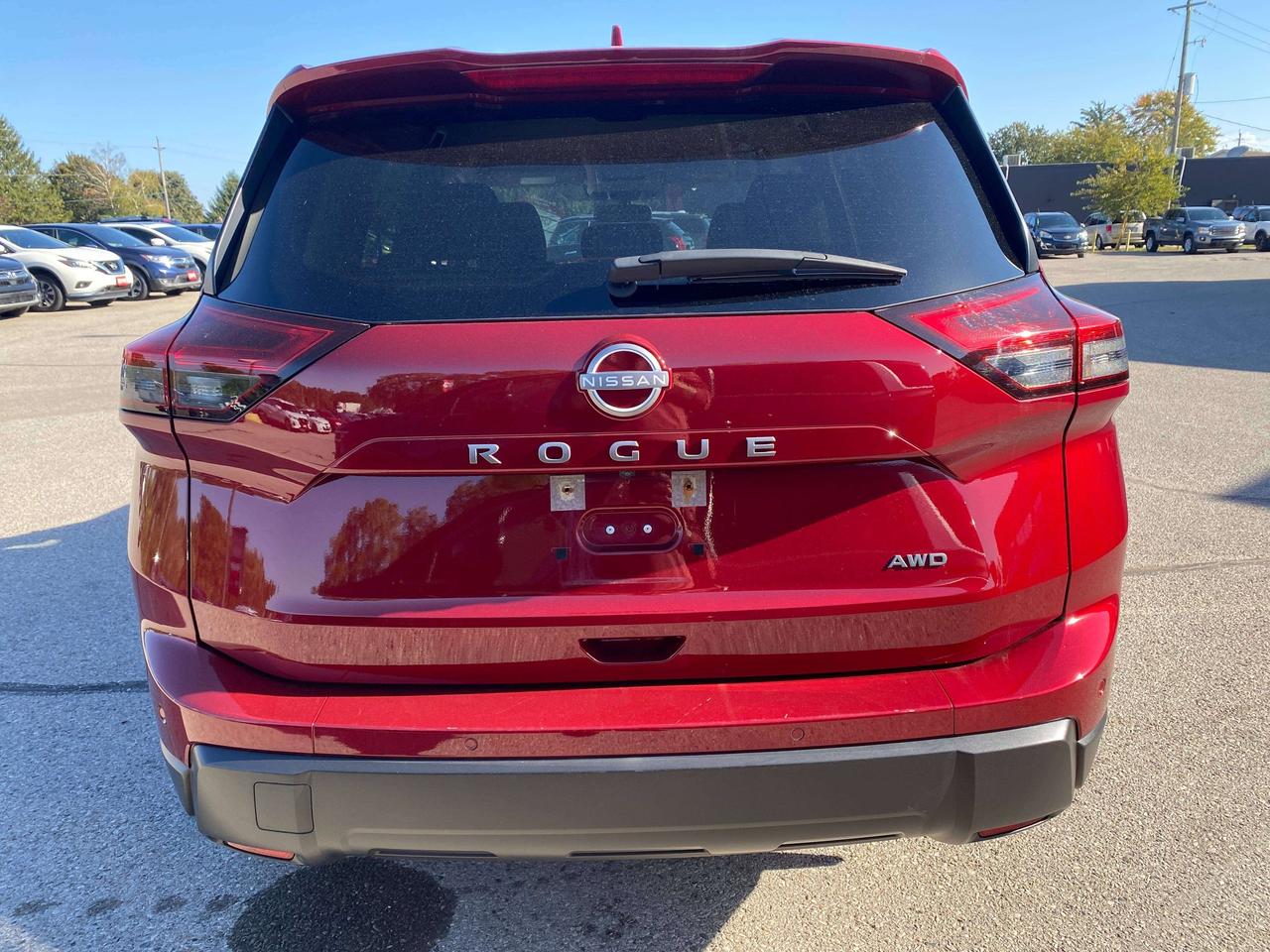 2024 Nissan Rogue S, AWD, REMOTE START, BALANCE OF FACTORY WARRANTY! - Photo #7
