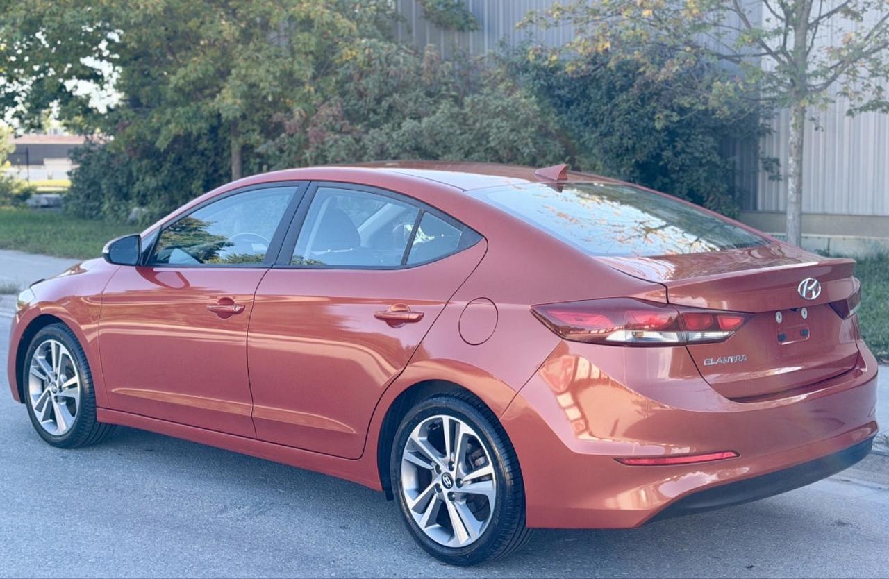 2017 Hyundai Elantra SE FWD Photo