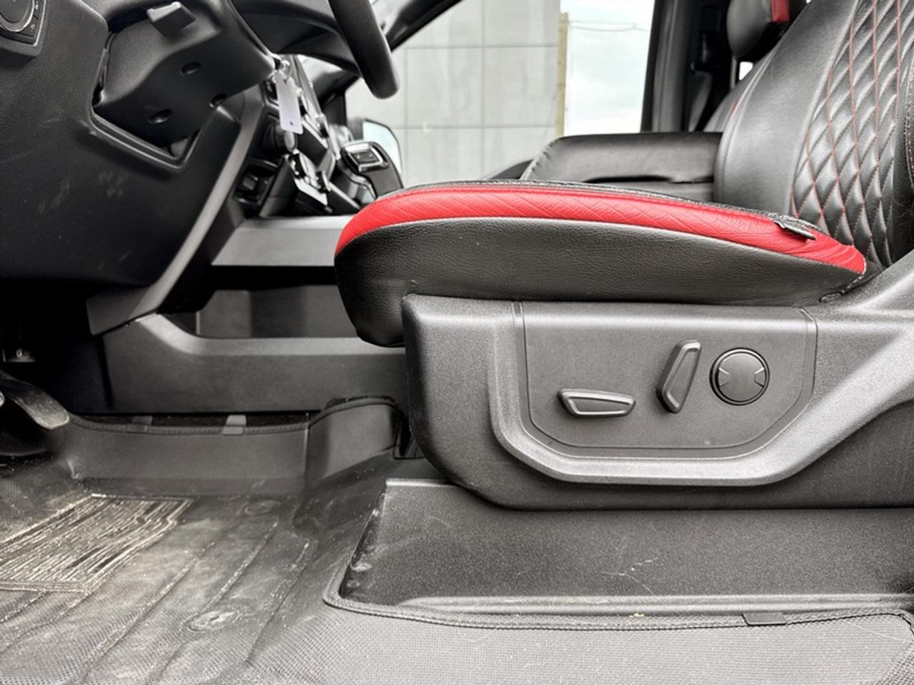 2019 Ford F-150 XLT w/FX4 Off-Road Pkg Photo