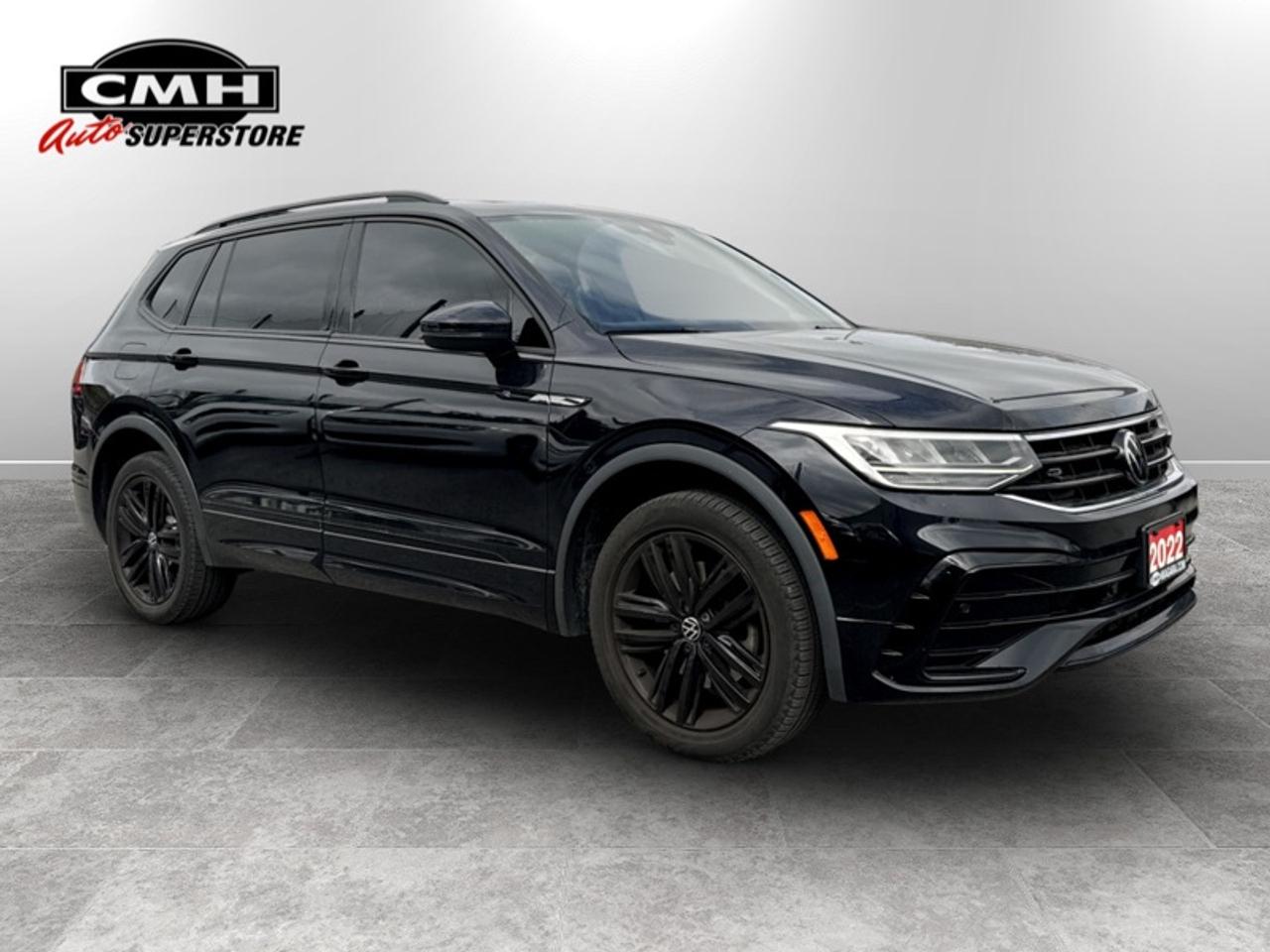 2022 Volkswagen Tiguan Comfortline R-Line Black Edition  *CLEAN CF* Photo