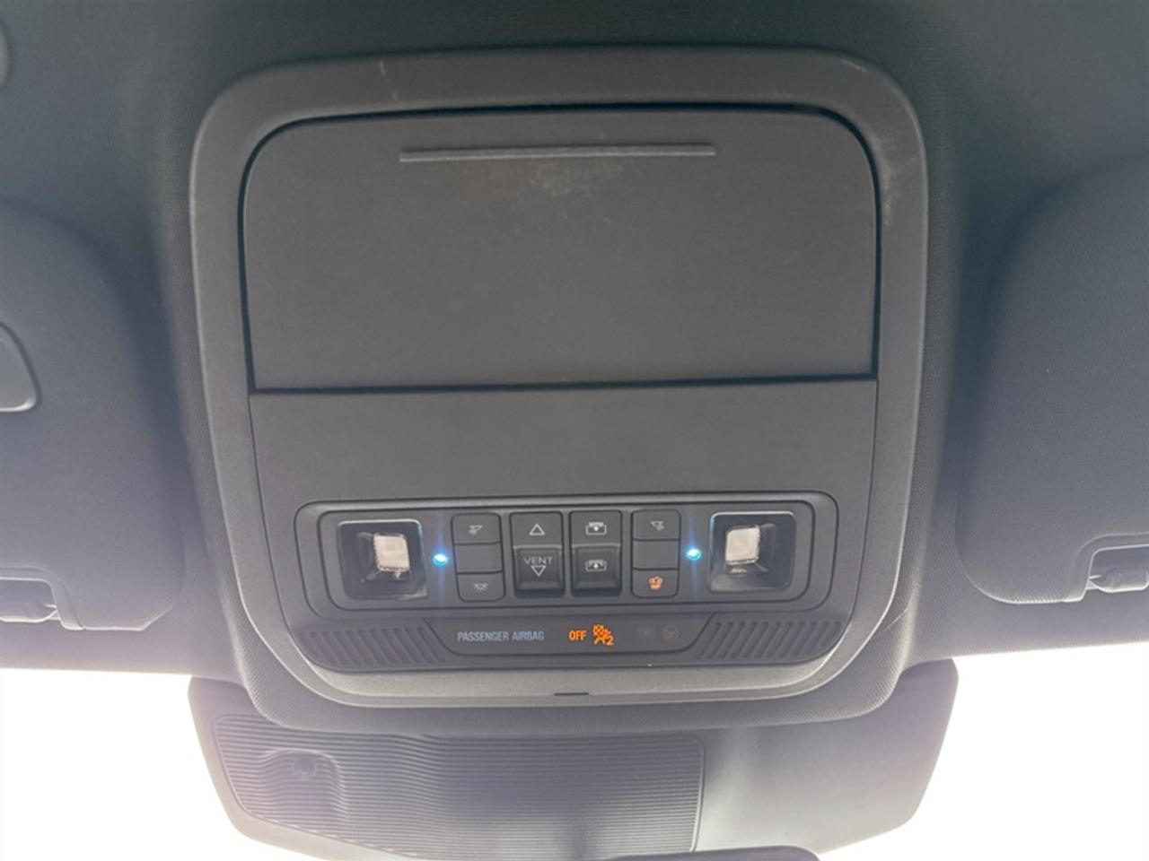2021 Ford Explorer ST w/Premium Tech Pkg Photo