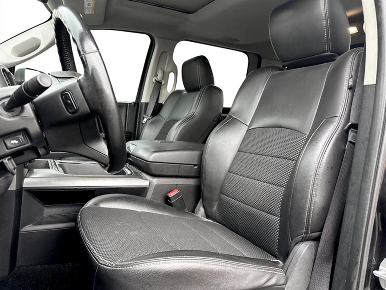 2016 RAM 1500 Sport w/Black Sport Group  *CLEAN CARFAX* Photo