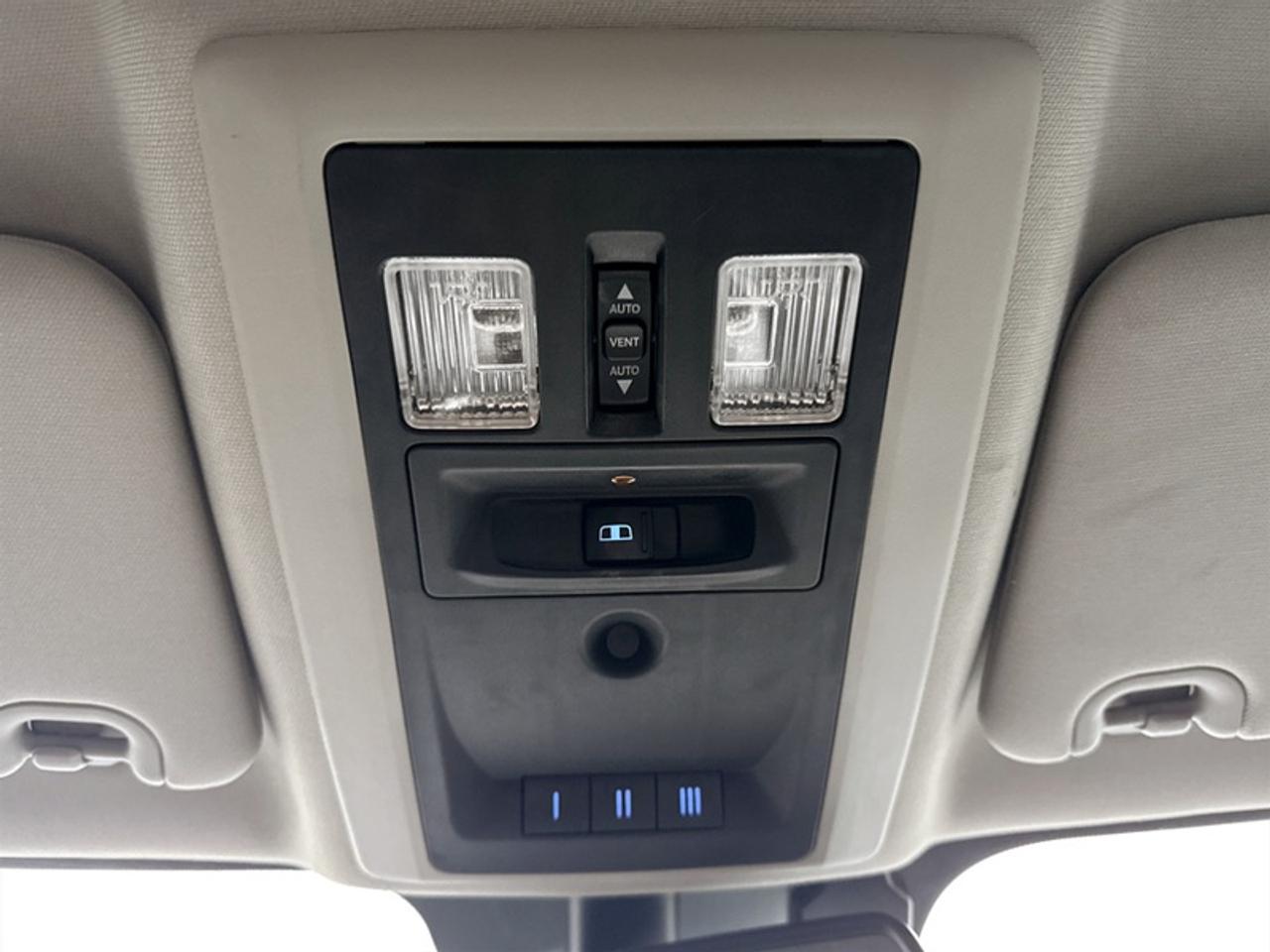 2016 RAM 1500 Sport w/Black Sport Group  *CLEAN CARFAX* Photo